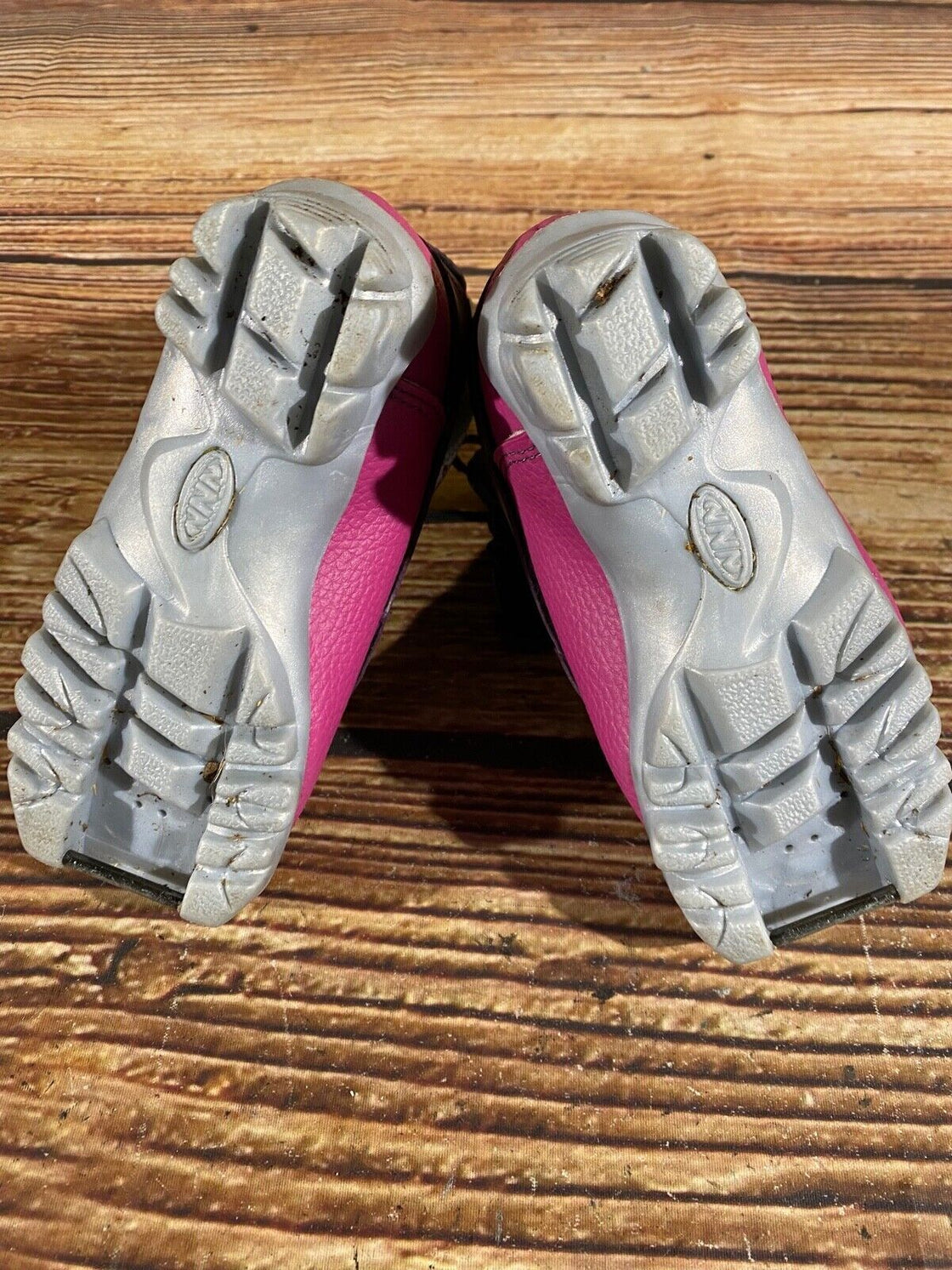 Alpina Kids Frost Nordic Cross Country Ski Boots Size EU25 US8.5 NNN A-716
