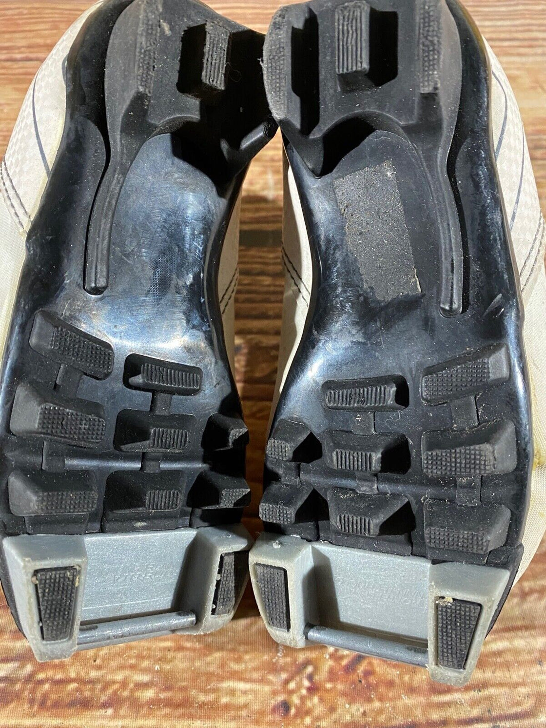 Alpina Touring Kids Nordic Cross Country Ski Boots Size EU26 US9 NNN A-853