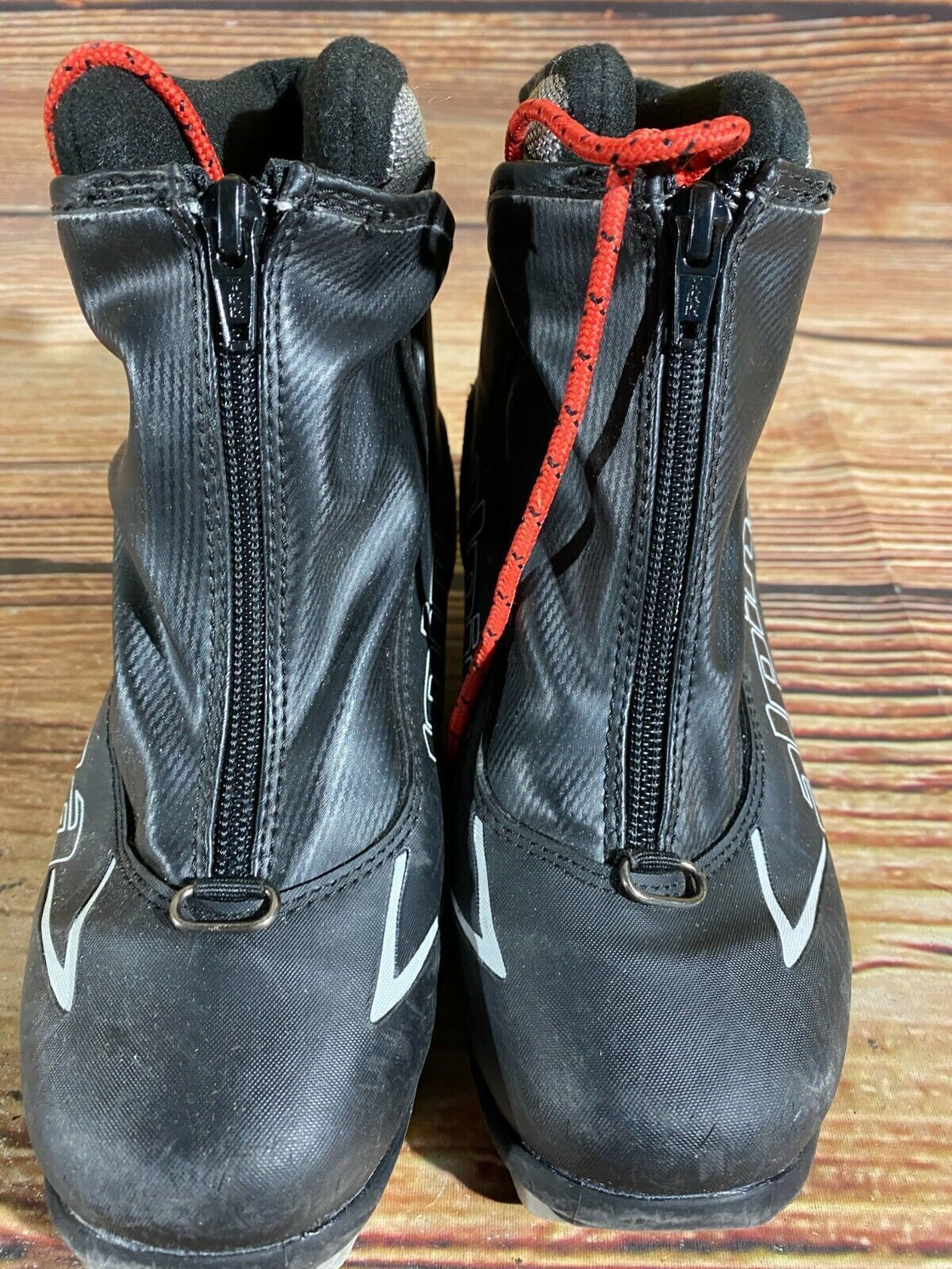 Alpina T5Plus Kids Nordic Cross Country Ski Boots Size EU34 US3 for NNN A-339