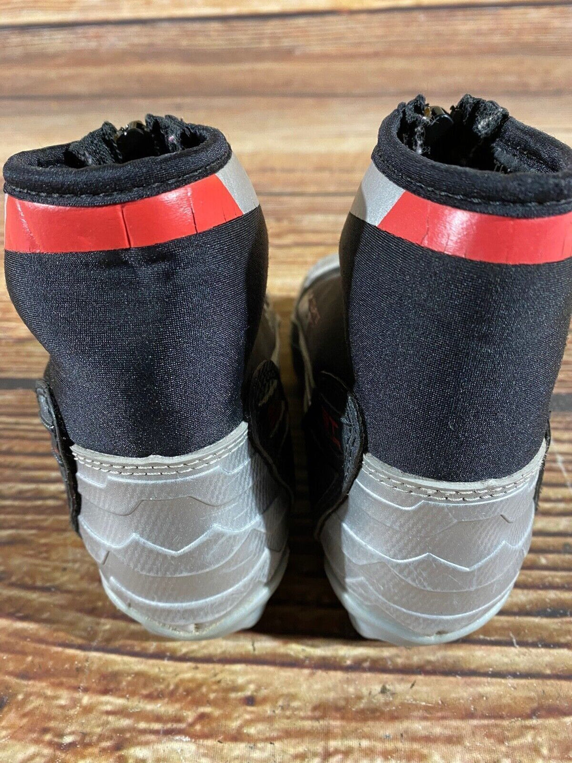 Alpina ST10 Kids Nordic Cross Country Ski Boots Size EU30 US12 NNN A-825