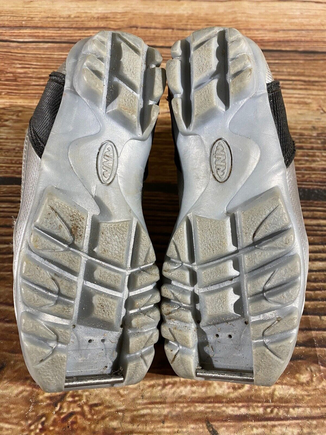 Alpina ST10 Kids Nordic Cross Country Ski Boots Size EU30 US12 NNN A-825