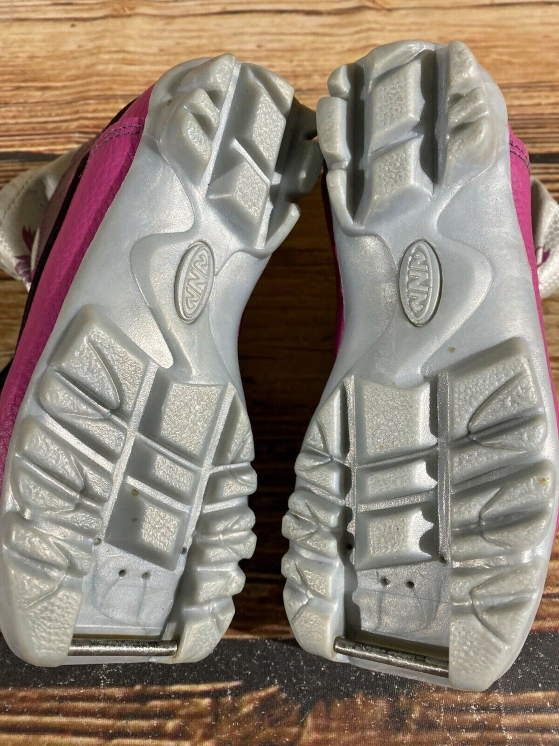 Alpina Frost Kids Nordic Cross Country Ski Boots Size EU27 US9.5 for NNN A-258