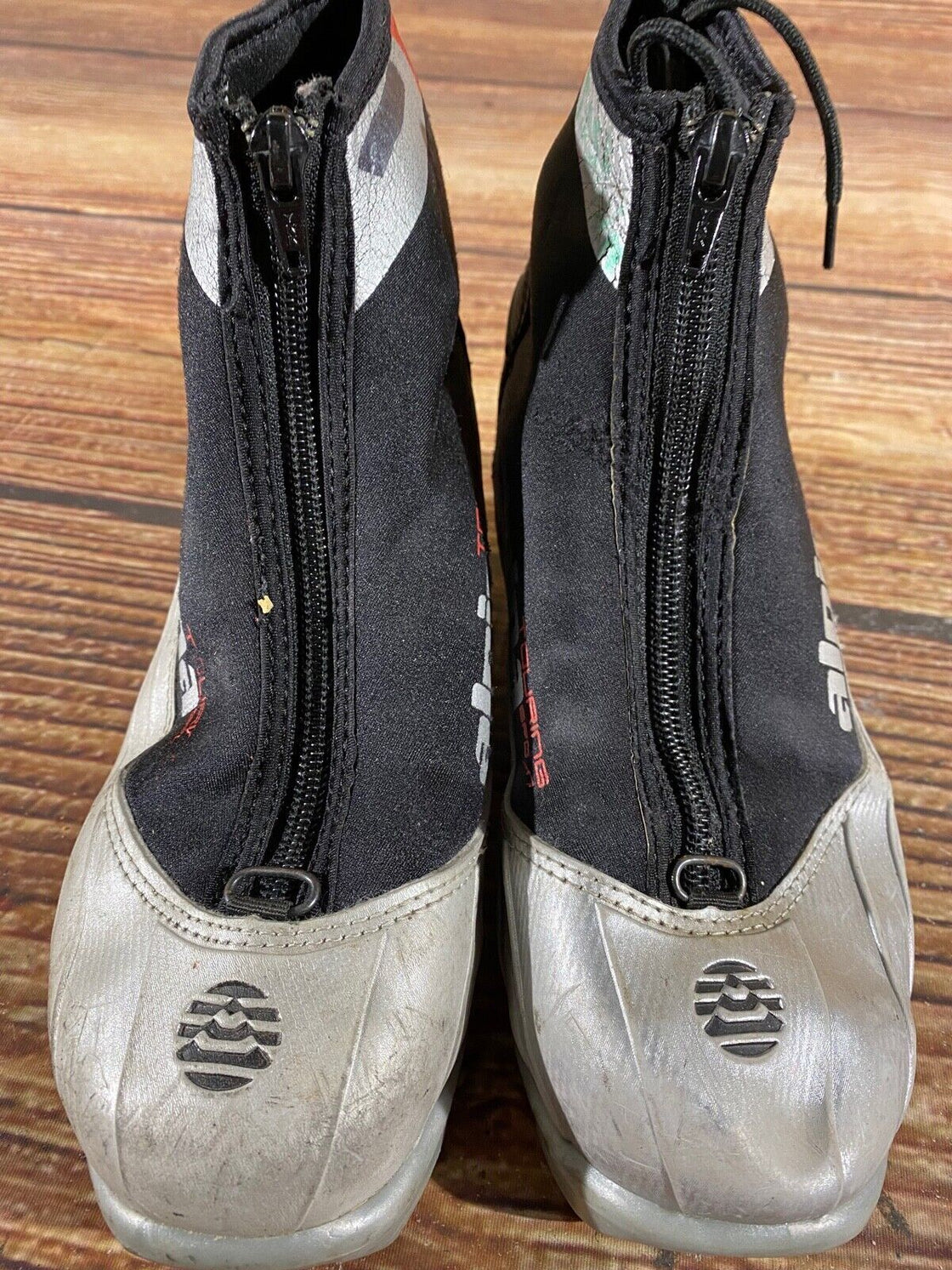 Alpina ST10 Kids Nordic Cross Country Ski Boots Size EU35 US3.5 NNN A-820