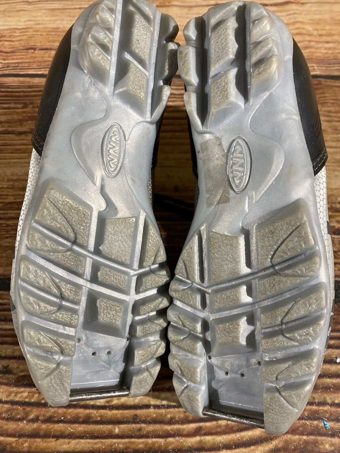 Alpina SR20jr Kids Nordic Cross Country Ski Boots Size EU33 US2 NNN A-775