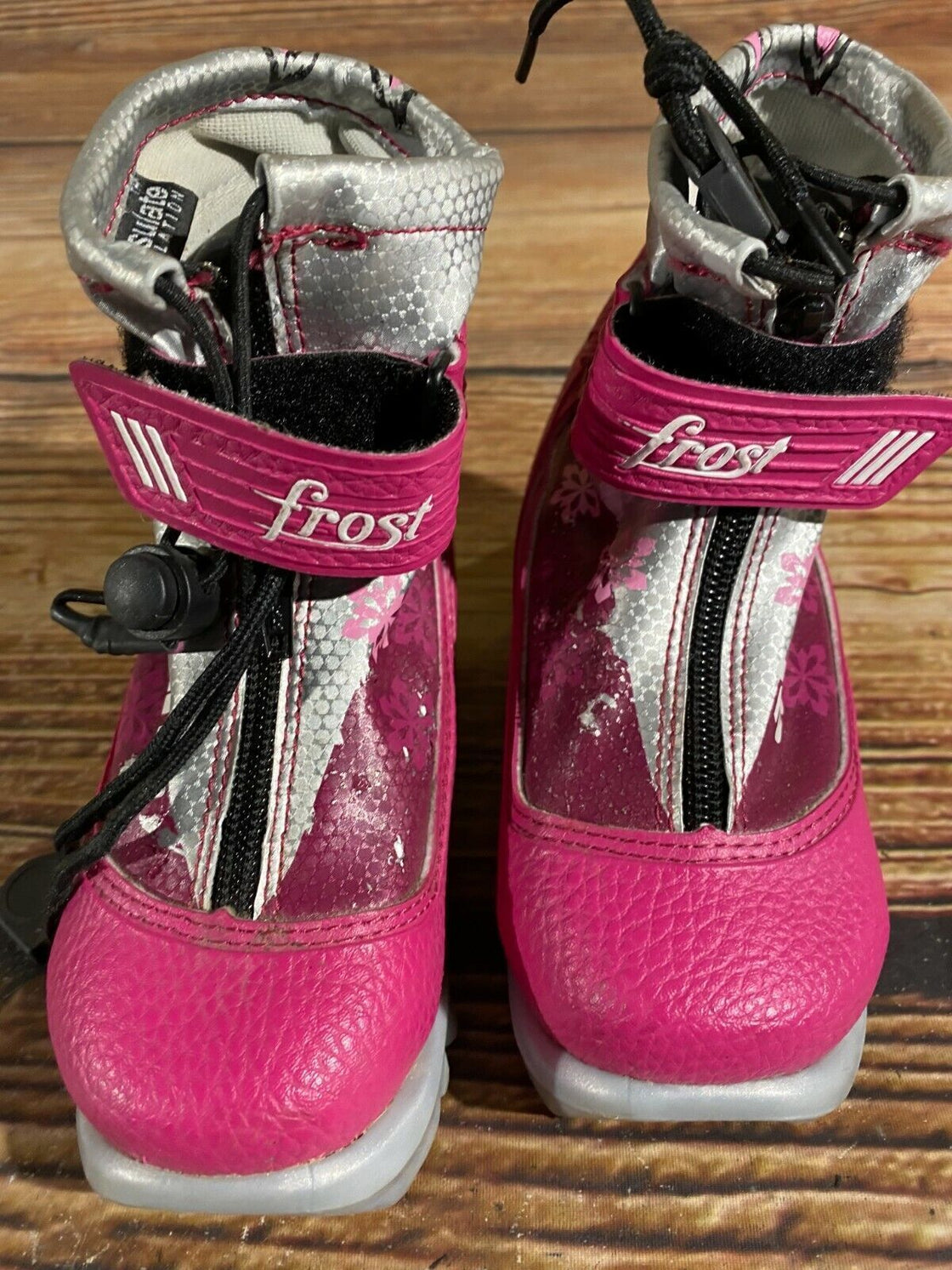 Alpina Frost Kids Nordic Cross Country Ski Boots Size EU26 US9 for NNN A-327
