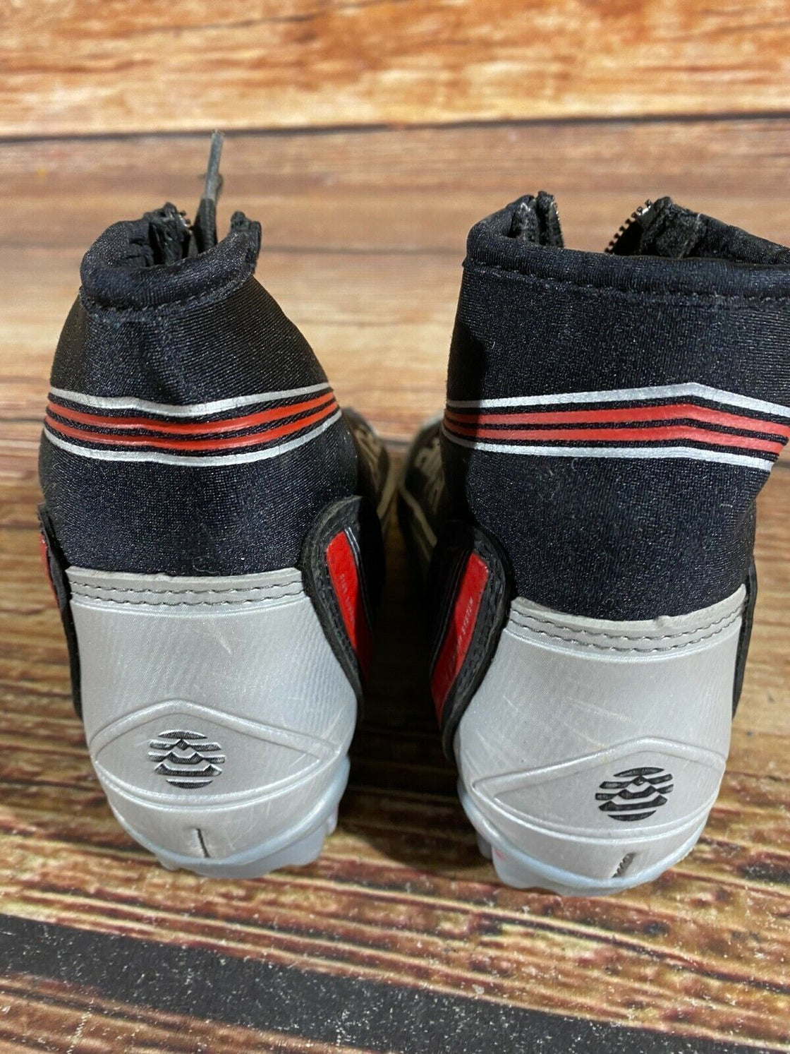 Alpina ST10 Plus Kids Nordic Cross Country Ski Boots Size EU29 US11for NNN A-279