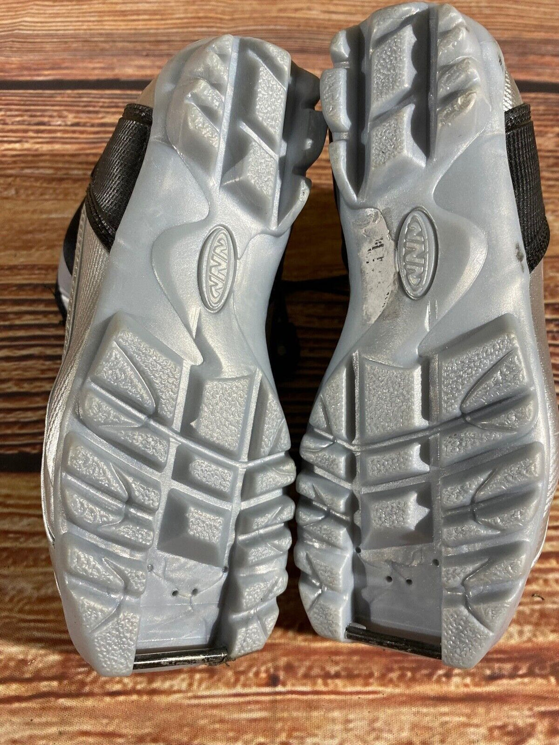 Alpina ST10jr Kids Nordic Cross Country Ski Boots Size EU32 US1.5 NNN A-1148