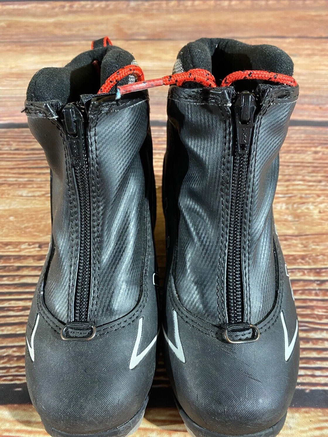 Alpina T5plus Kids Nordic Cross Country Ski Boots Size EU30 US12 NNN A-1212
