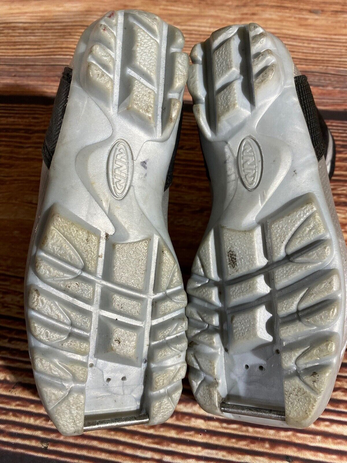 Alpina ST10jr Nordic Cross Country Ski Boots Kids Size EU31 US12.5 NNN A-1087