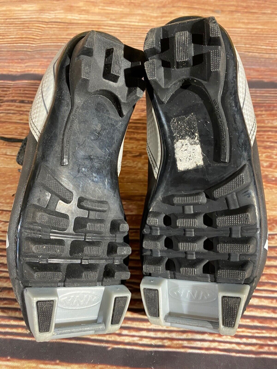 Alpina Touring Nordic Cross Country Ski Boots Kids Size EU29 US11 NNN A-1090