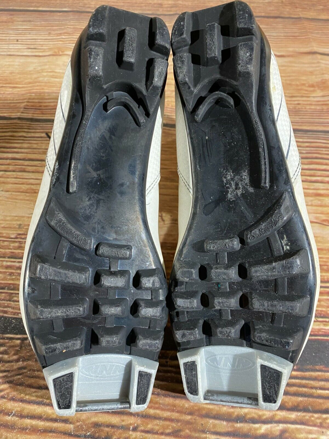 Alpina Touring Nordic Cross Country Ski Boots Kids Size EU36 US4.5 for NNN A-449