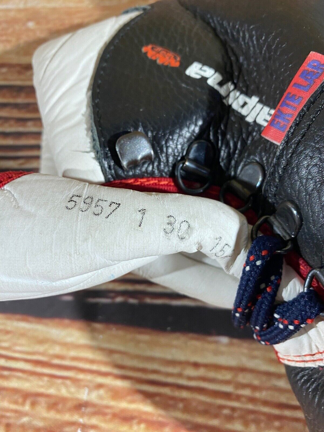 Alpina Kids Nordic Cross Country Ski Boots Size EU30 US12 NNN A-1269