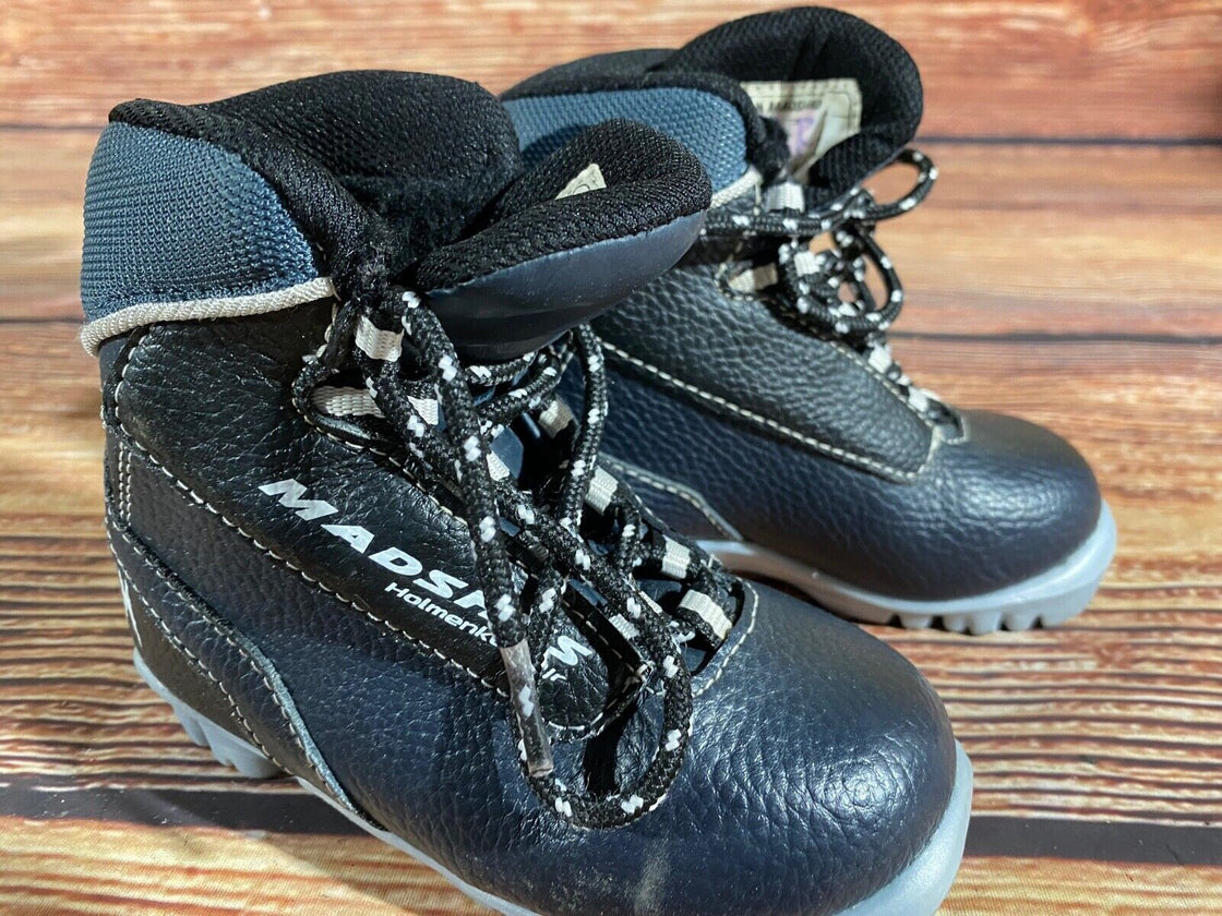 Madshus Holm Kids Nordic Cross Country Ski Boots Size EU25 US8 NNN M229