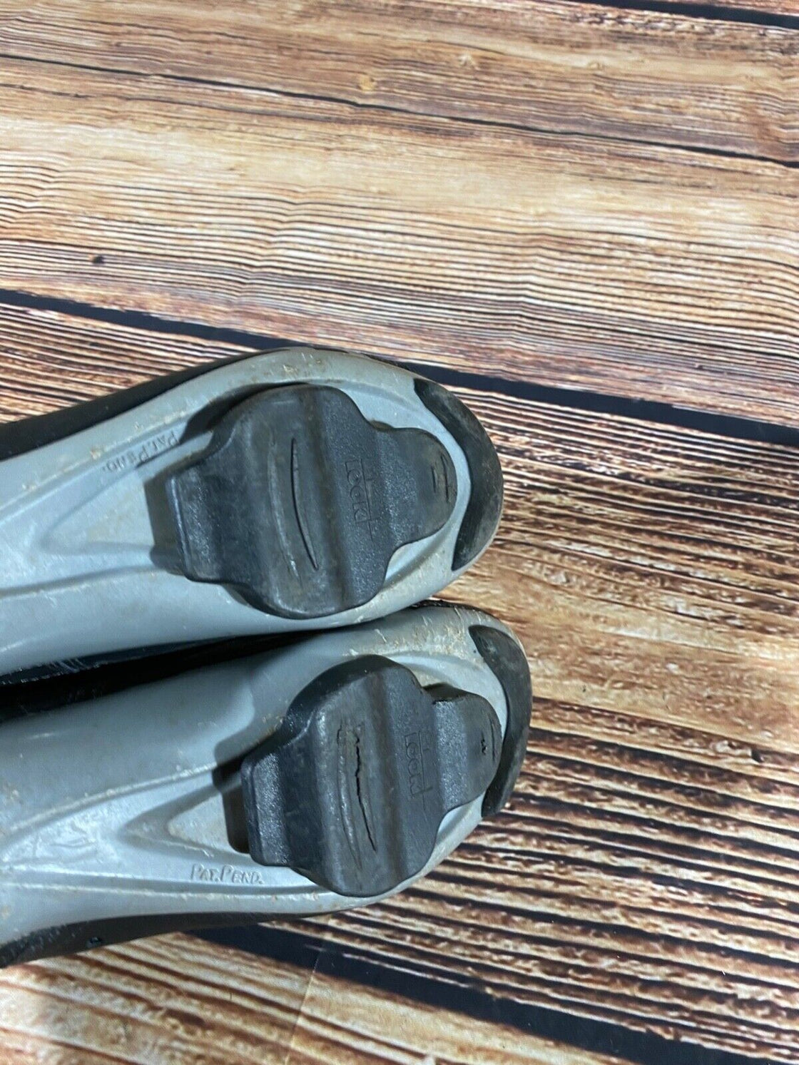 SPECIALIZED Road Cycling Shoes Biking Boots  EU42 US9 Mondo 268  cs839