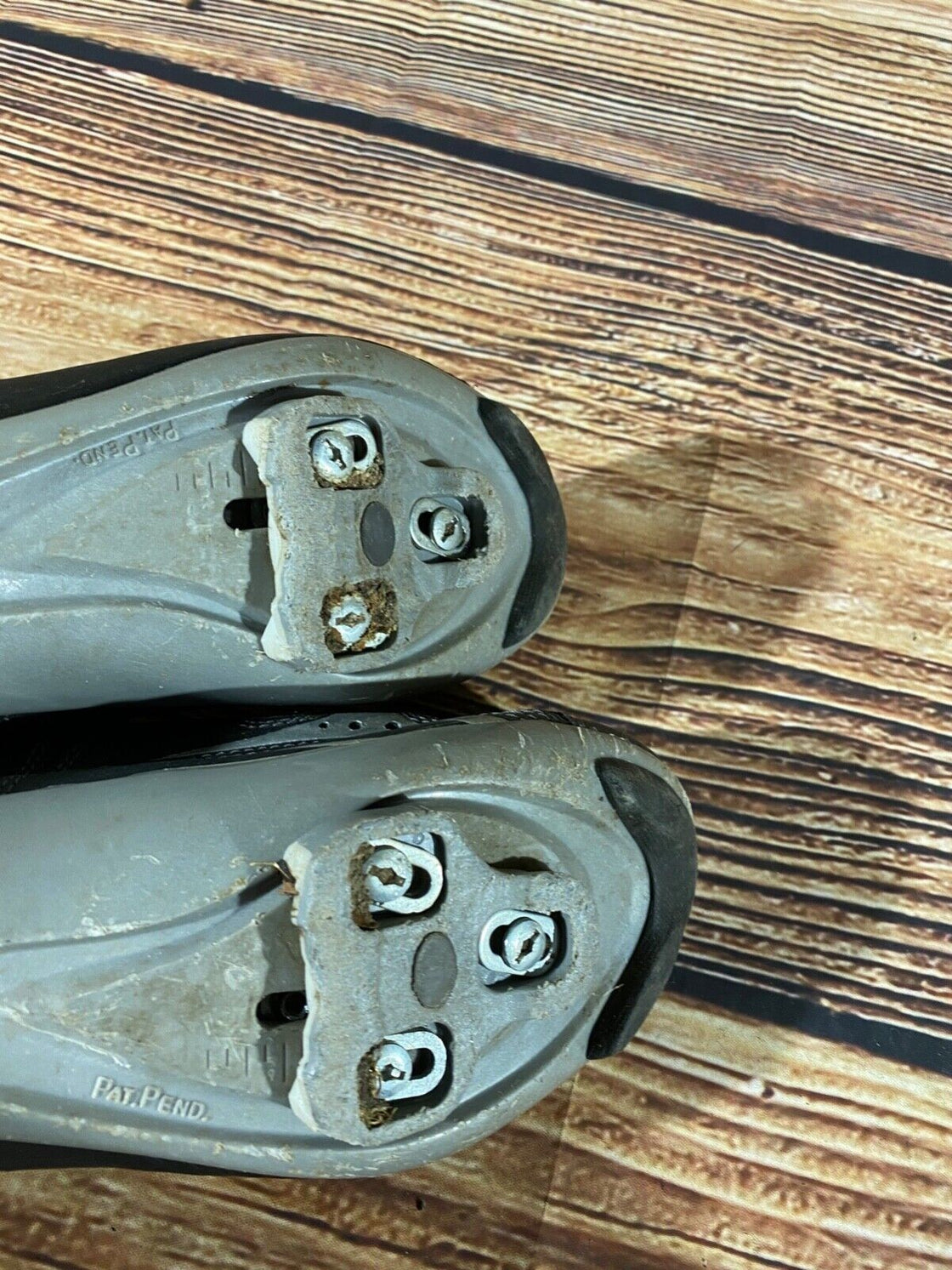 SPECIALIZED Road Cycling Shoes Biking Boots  EU42 US9 Mondo 268  cs839