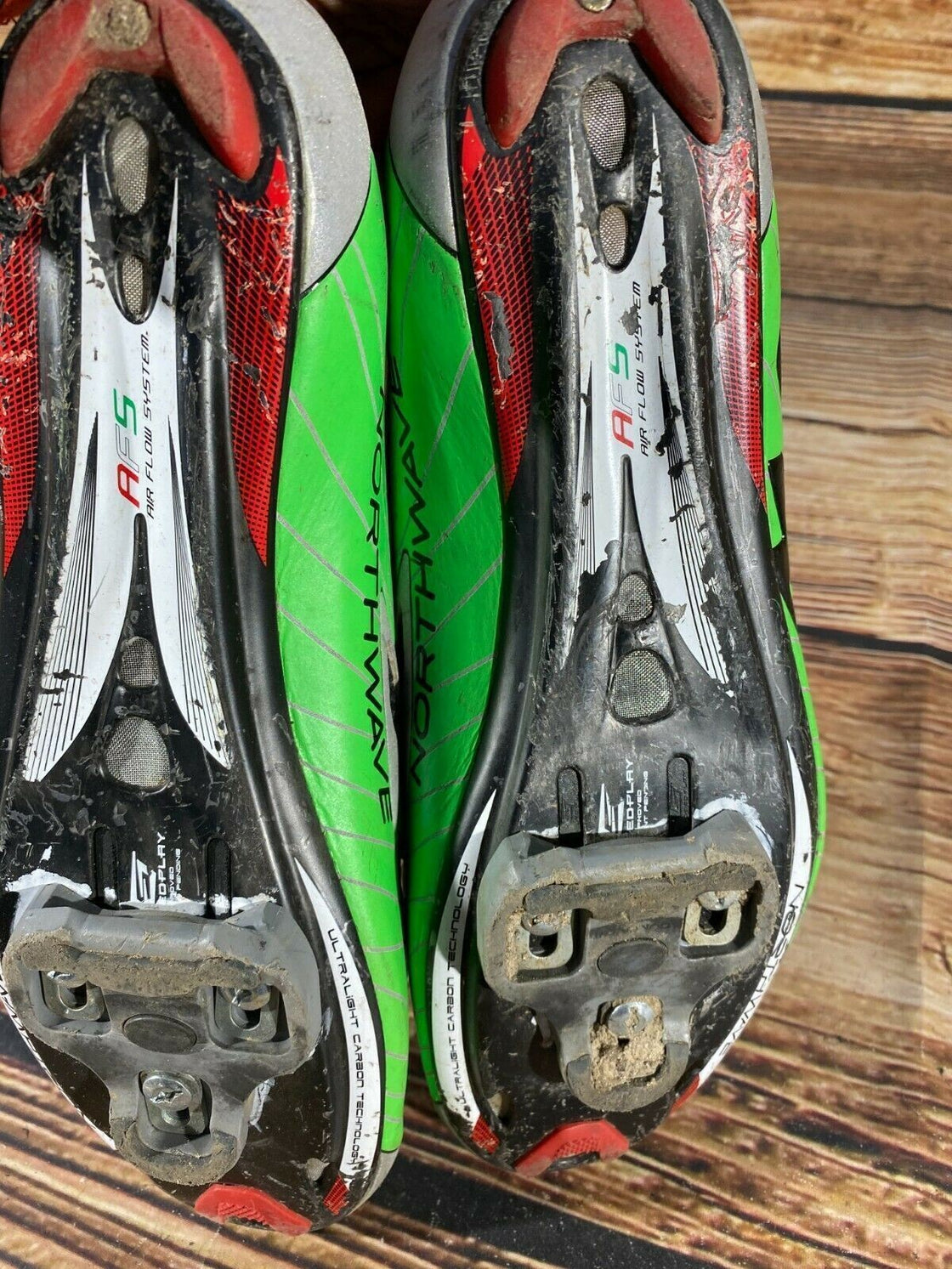 NORTHWAVE Extreme Carbon Road Cycling Shoes Clipless Size EU43.5 US10.75 cs900