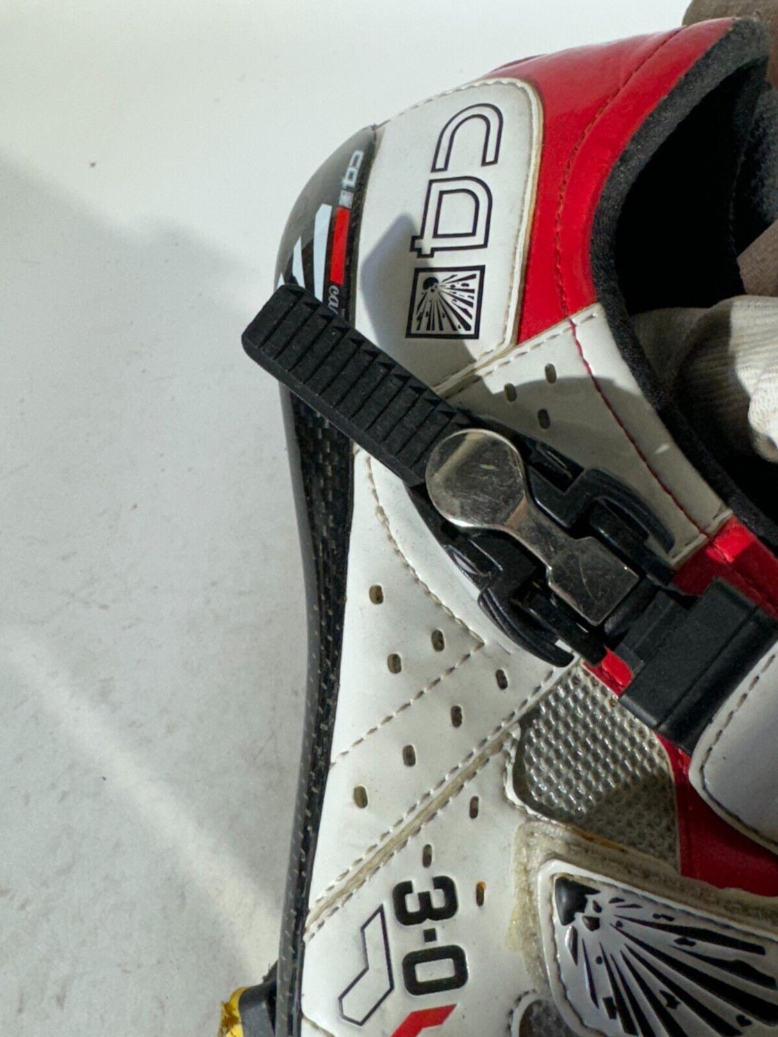 GAERNE Carbon Cycling Road Shoes EU43 US9 UK8 Mondo 270 cs595