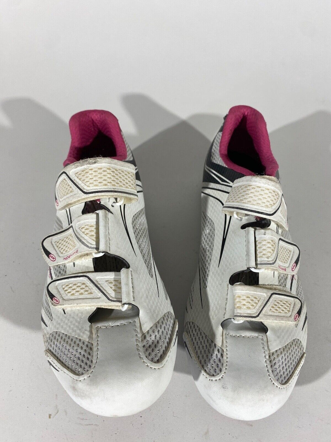 NORTHWAVE Road Cycling Shoes 3 Bolts Ladies Size EU38  US6.5 Mondo 240  CS8