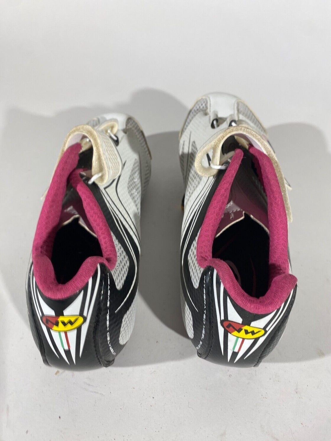 NORTHWAVE Road Cycling Shoes 3 Bolts Ladies Size EU38  US6.5 Mondo 240  CS8