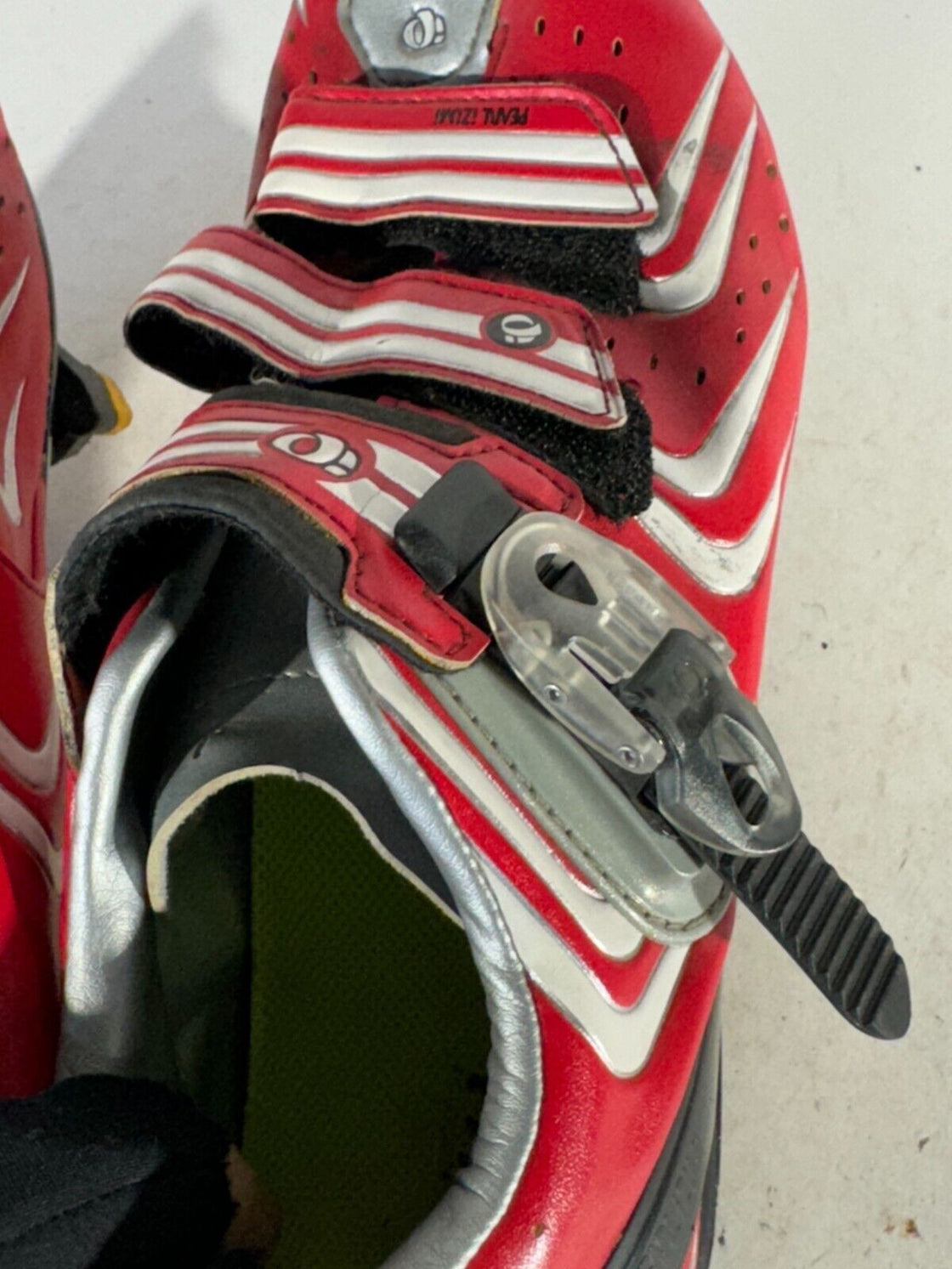 PEARL IZUMI Carbon Elite Cycling Road Shoes EU43 US9.5 Mondo 272 cs580