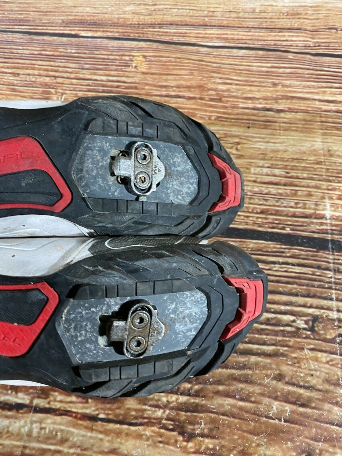 SHIMANO M089 Cycling MTB Shoes Mountain Bike Boots EU40 US6.7  Mondo 250 cs1195