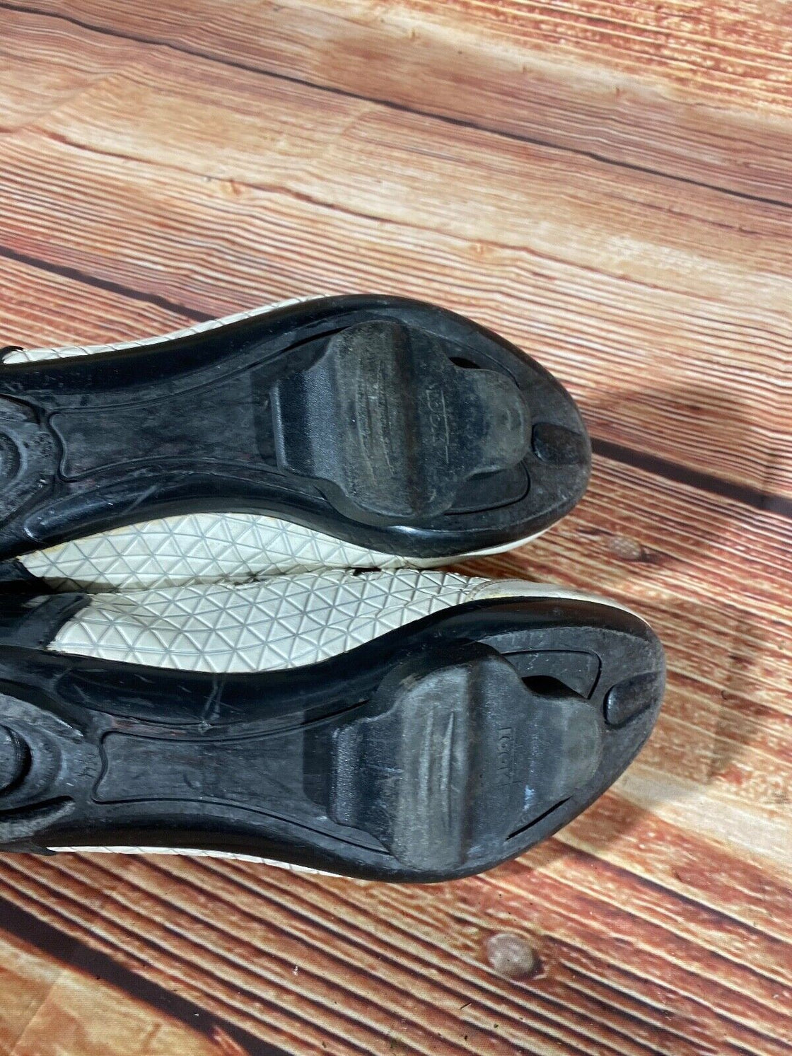 VITTORIA Diamond  Road Cycling Shoes Size 3 Bolts EU44 US10 Mondo 275 cs792