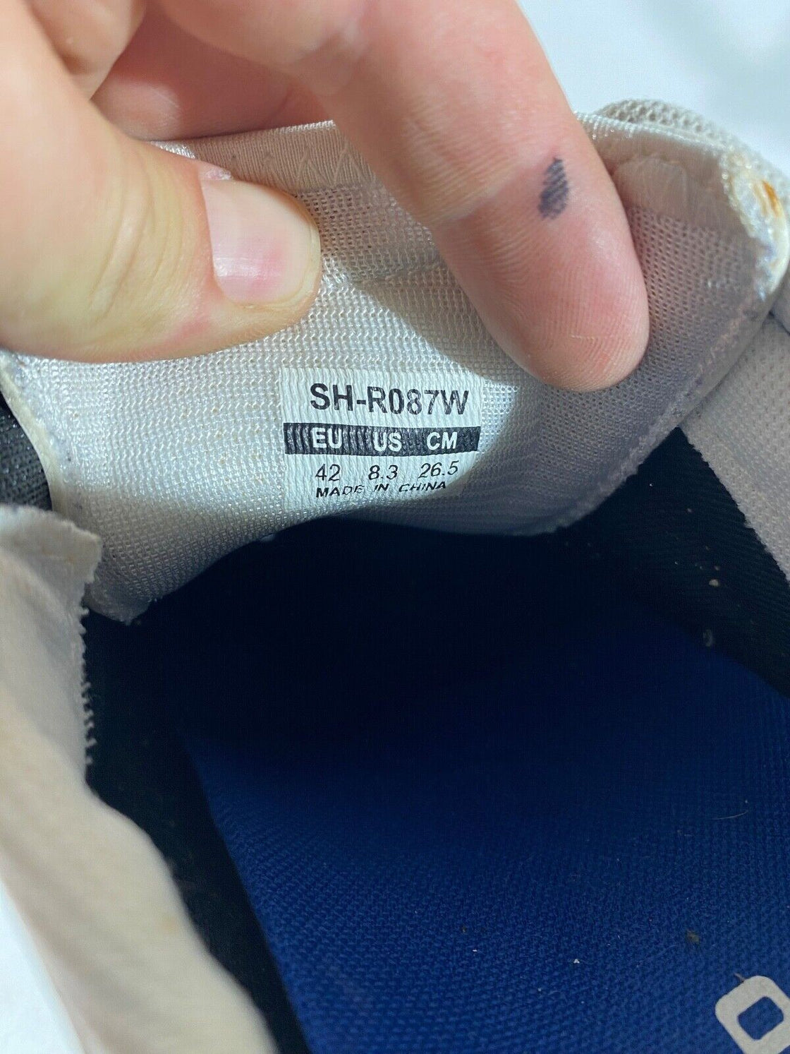 SHIMANO R087 Road Cycling Shoes 3 Bolts Unisex Size EU42  US8.3 Mondo 265  CS1