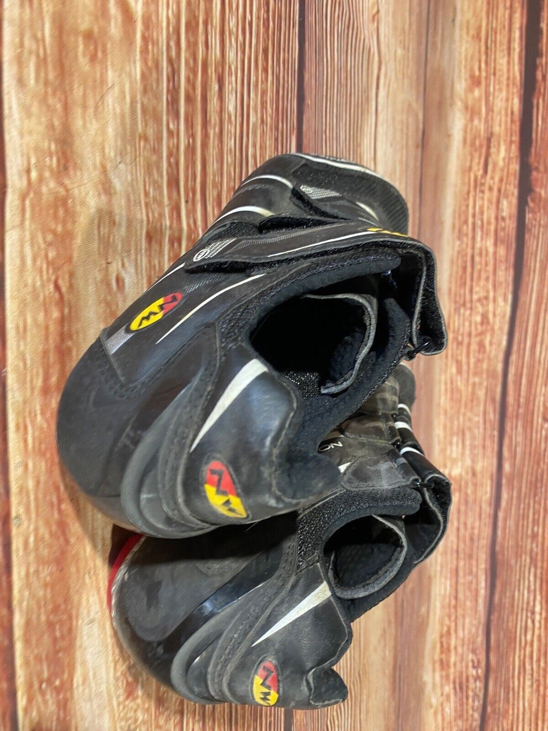 NORTHWAVE Road Cycling Shoes 3 Bolts Size EU42 US9.5 Mondo 272 cs897