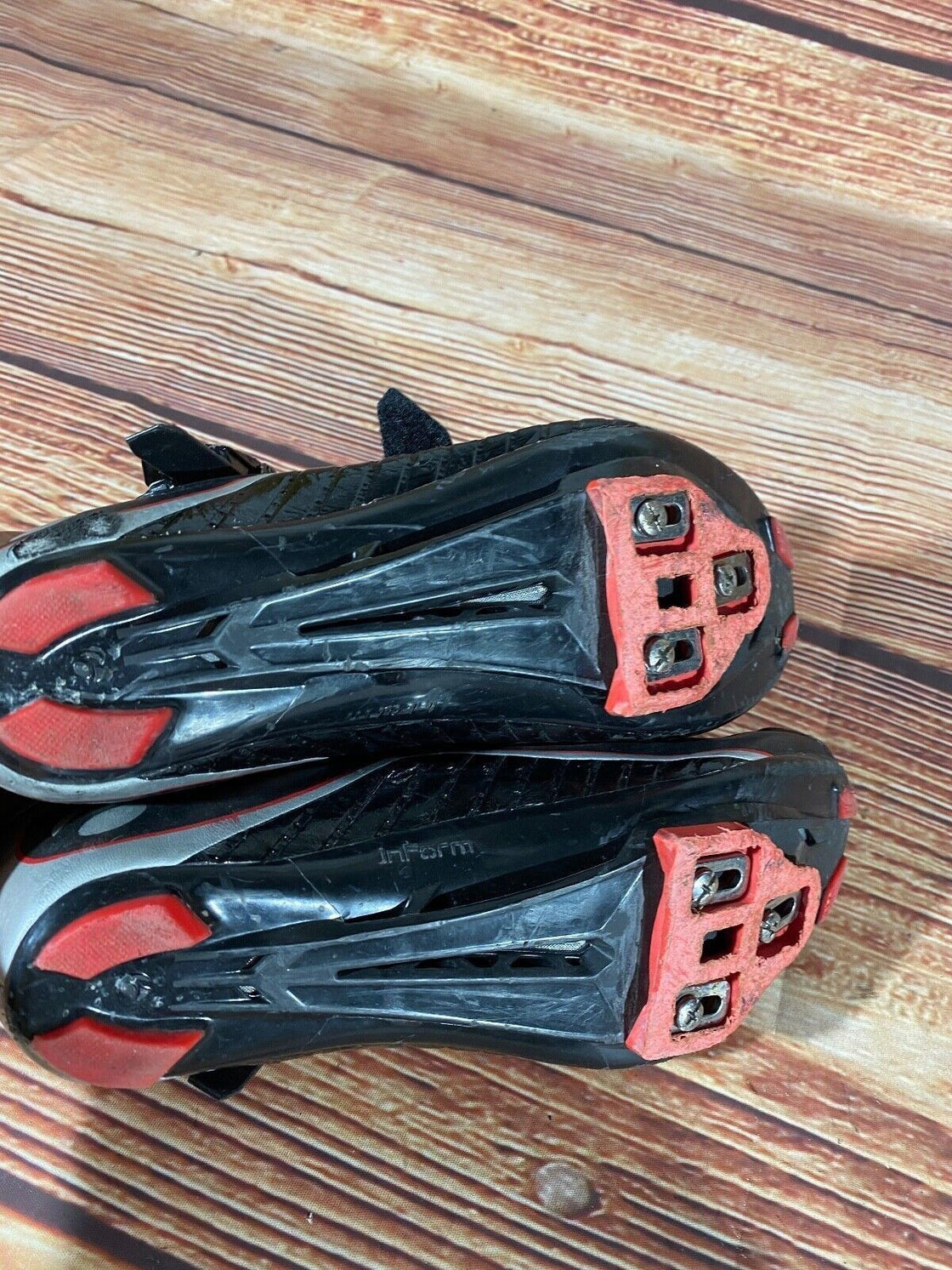 BONTRAGER Race Road Cycling Shoes 3 Bolts Size EU42 US9 Mondo 268 cs730