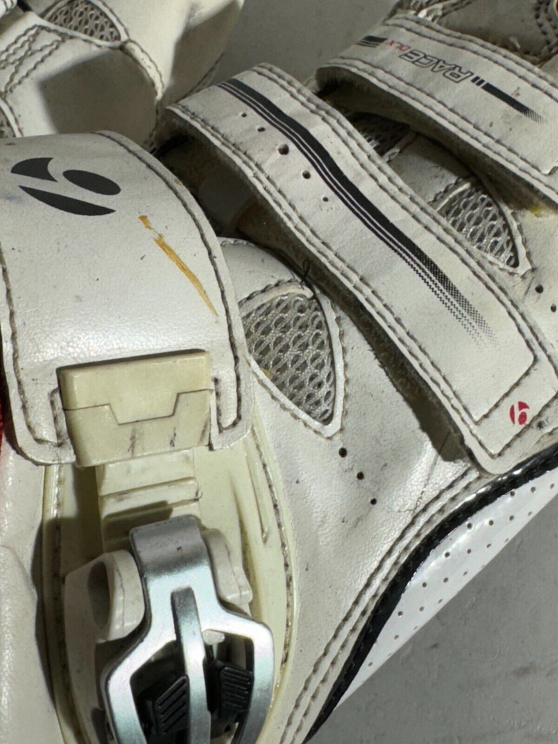 BONTRAGER Race Cycling Road Shoes EU45 US12 Mondo 288 cs435