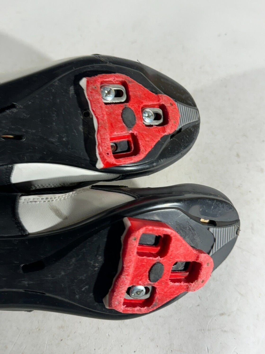 BTWIN Vintage Cycling Road Shoes EU42 US8.5 UK8 Mondo 265 cs516