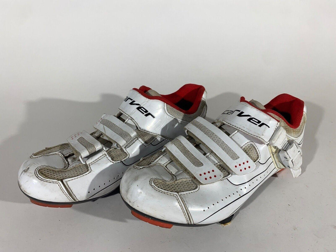 CARVER Road Cycling Shoes Size 3 Bolts EU41 US8 Mondo 264 CS9