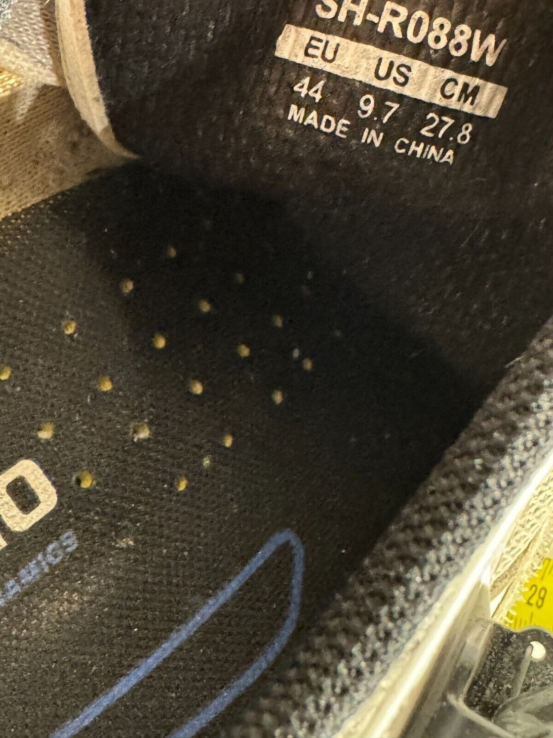 SHIMANO R088 Cycling Road Shoes EU44 US9.7 Mondo 278 cs550