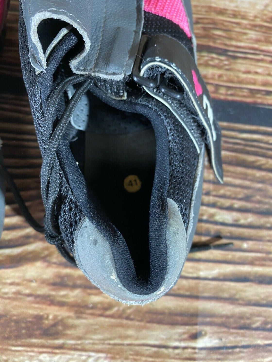 AGU Road Cycling Shoes Clipless Biking Boots Ladies Size EU41 Delta Cleats cs764 Used