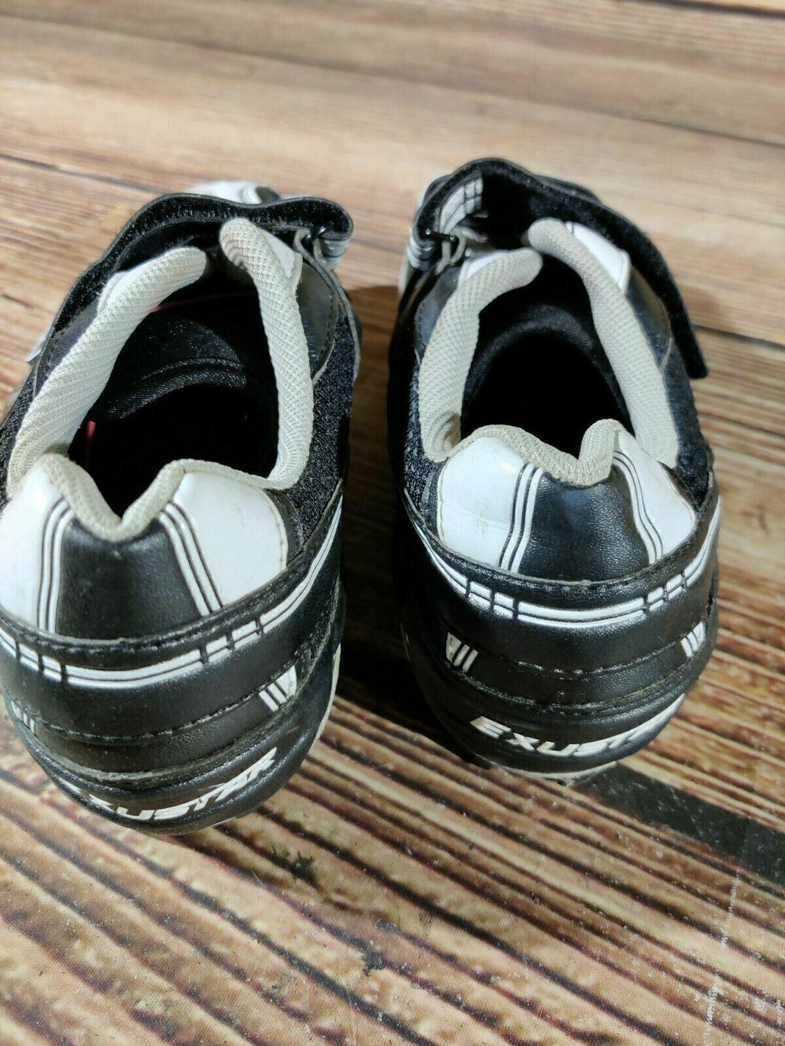 EXUSTAR Cycling MTB Shoes Mountain Bike Shoes Size EU42 MTB Shoes cs1225