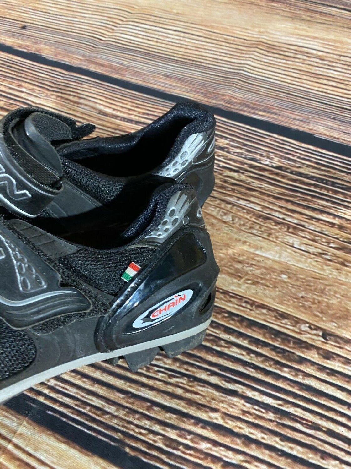 CHAIN Cycling MTB Shoes Mountain Bike Boots Size EU39, US6.5, Mondo 250 cs1229