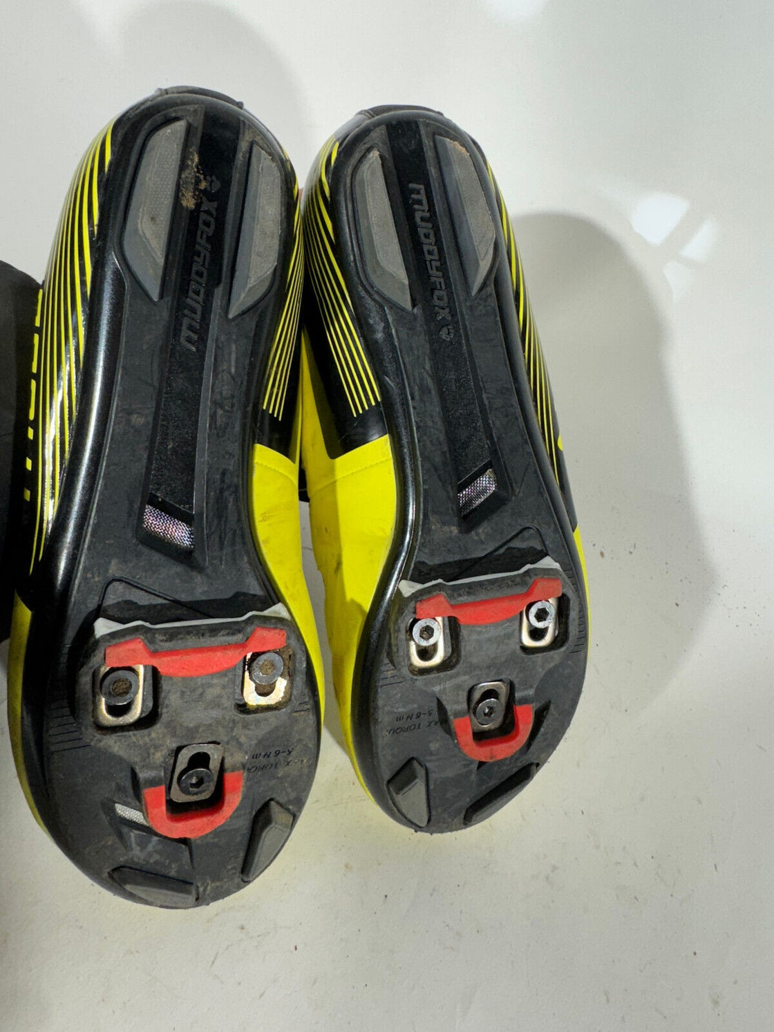 MUDDY FOX Cycling Road Shoes EU42 US9 UK8 Mondo 265 mm cs638