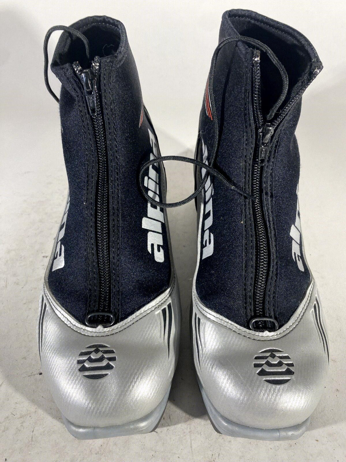 Alpina ST10 Touring Nordic Cross Country Ski Boots Size EU40 US7.5 for NNN 647