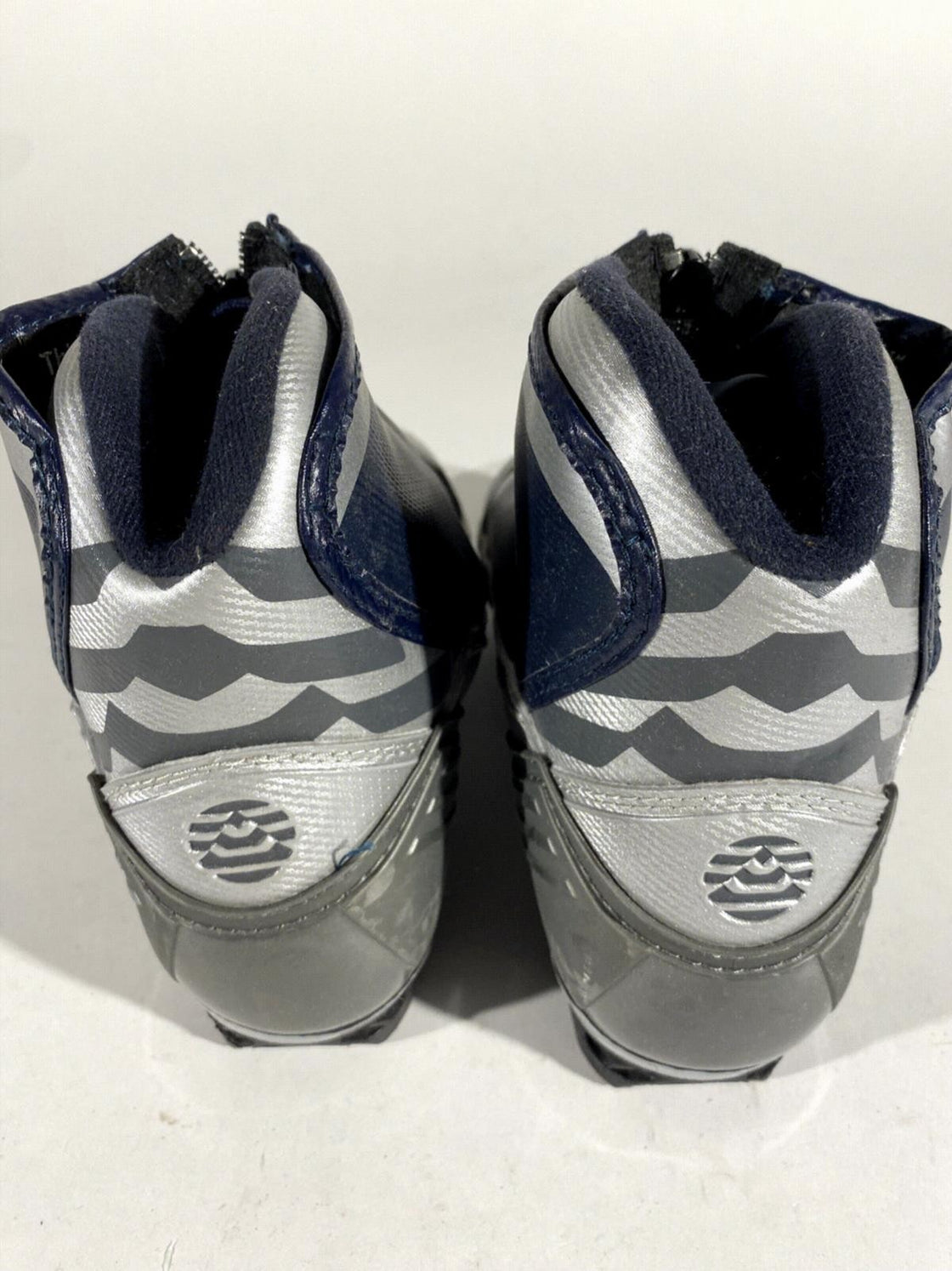 Alpina ST28G Nordic Cross Country Ski Boots Size EU39 US7 for NNN 824