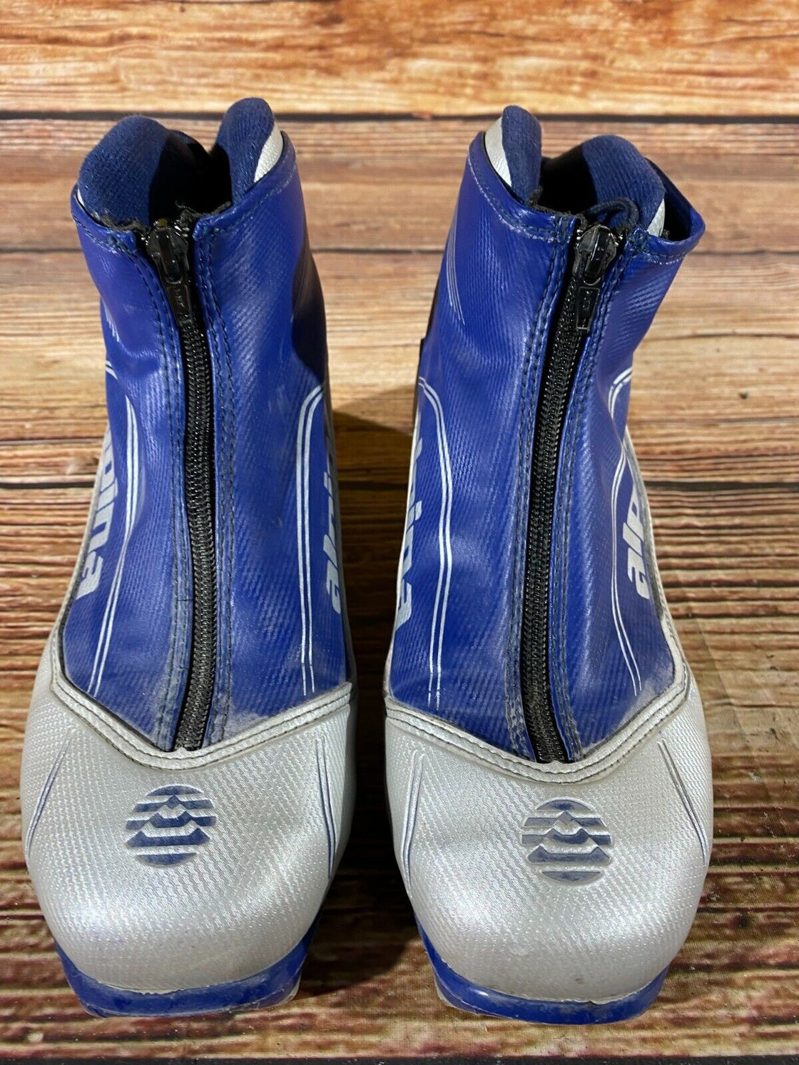 Alpina SP20 Nordic Cross Country Ski Boots Size EU39 US7 for NNN 3049