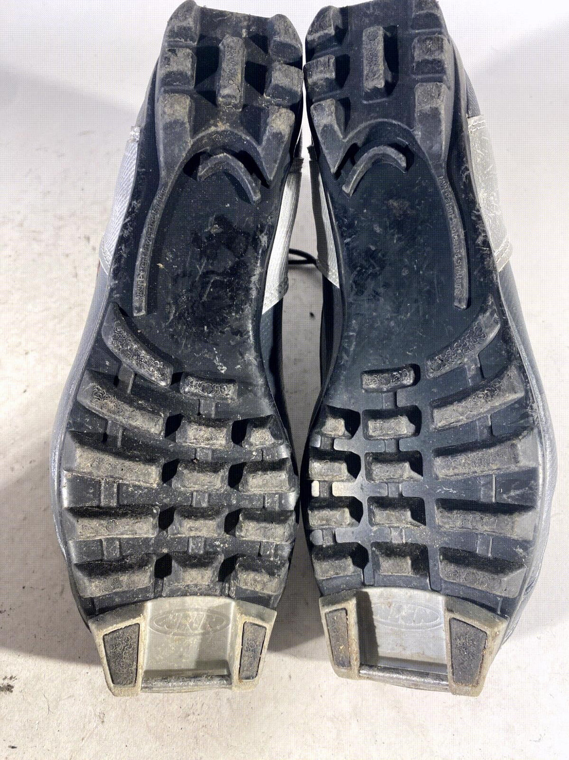 Alpina ST10 Classic Nordic Cross Country Ski Boots Size EU38 US6 for NNN 2905