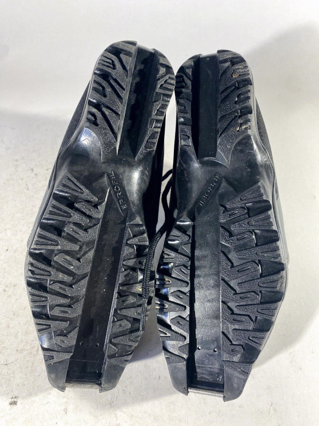 Fischer XC Sport Nordic Cross Country Ski Boots Size EU39 US7 SNS Profil 1069