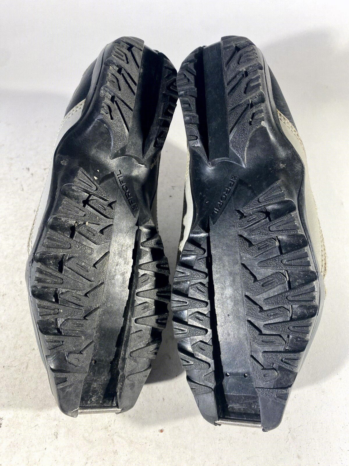 Fischer XC Comfort Nordic Cross Country Ski Boots Size EU39 US7 SNS Profil 1114