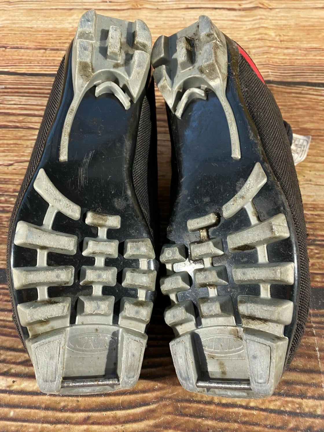 Madshus Hyper C Cross Country Ski Boots Size EU38 US5.5 for NNN 1987