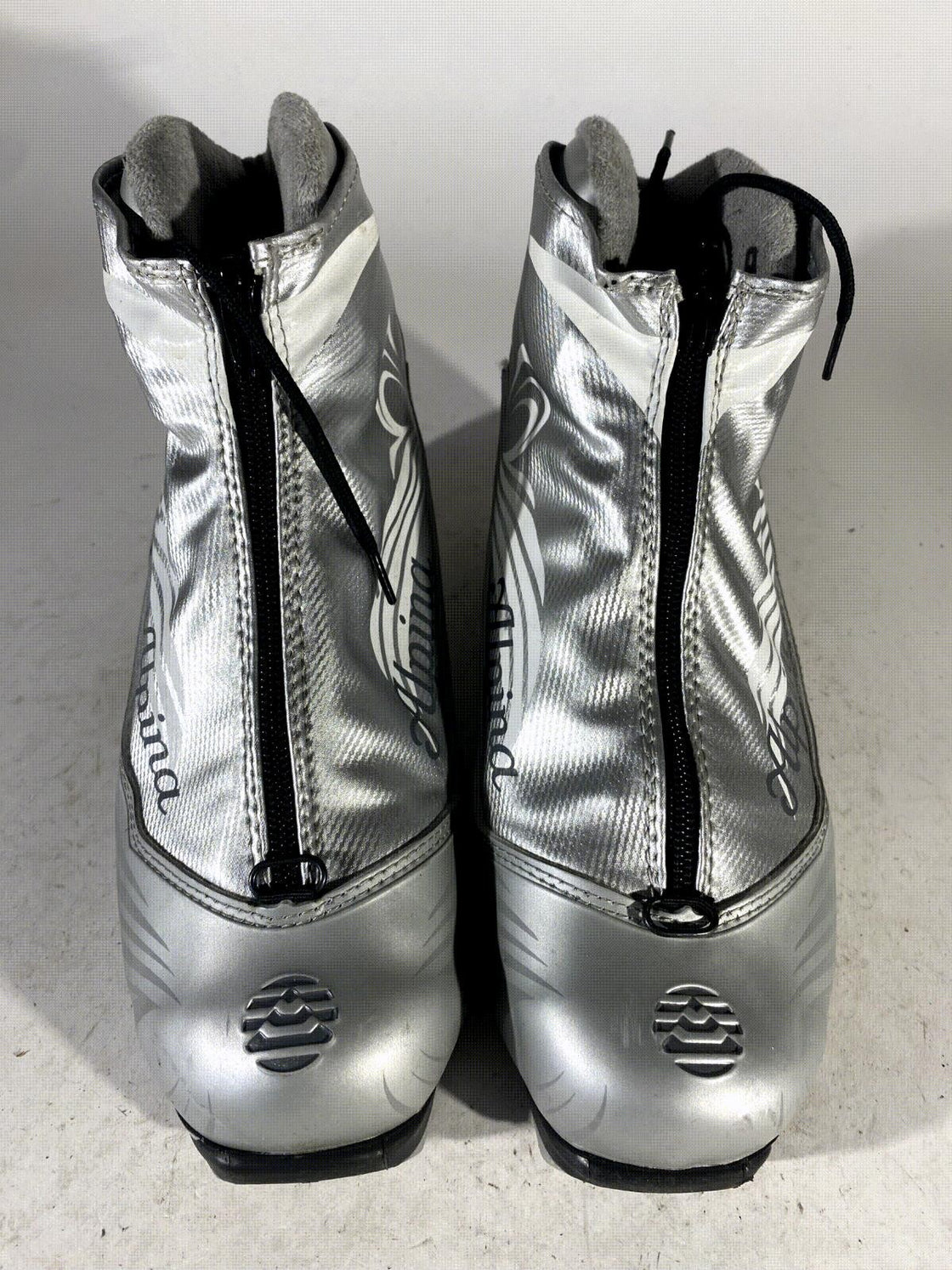 Alpina EVE28G Nordic Cross Country Ski Boots Size EU40 US8.5 for NNN 616