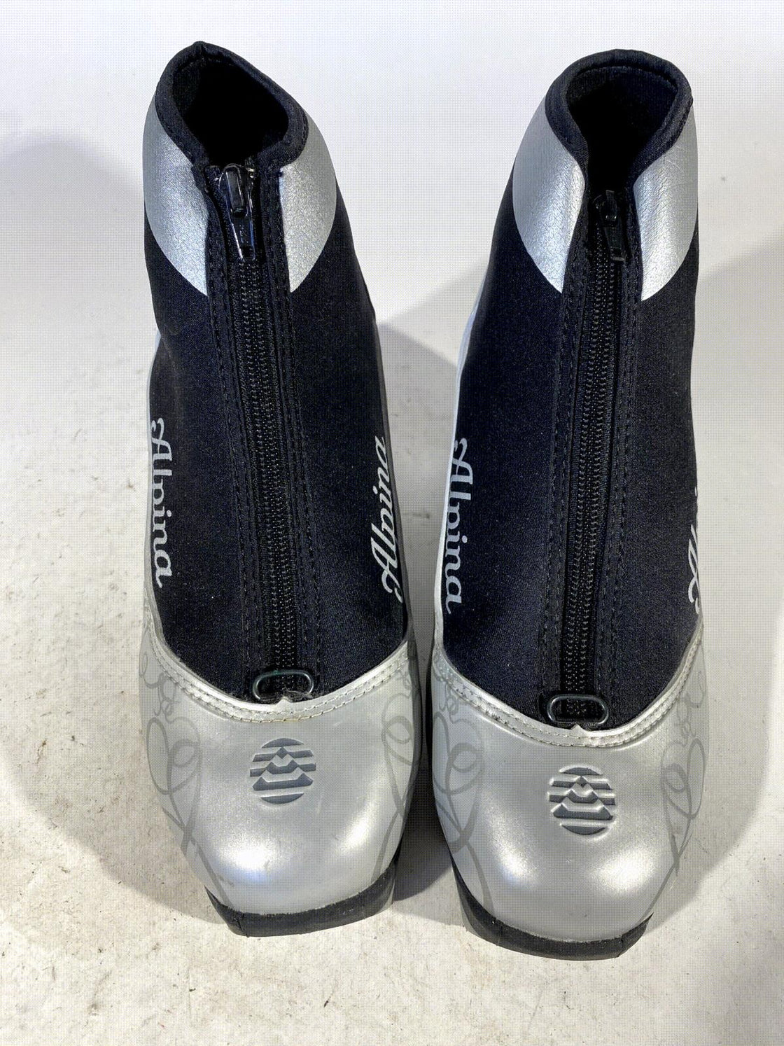 Alpina Eve 10T Touring Nordic Cross Country Ski Boots Size EU39 US7 NNN 3205