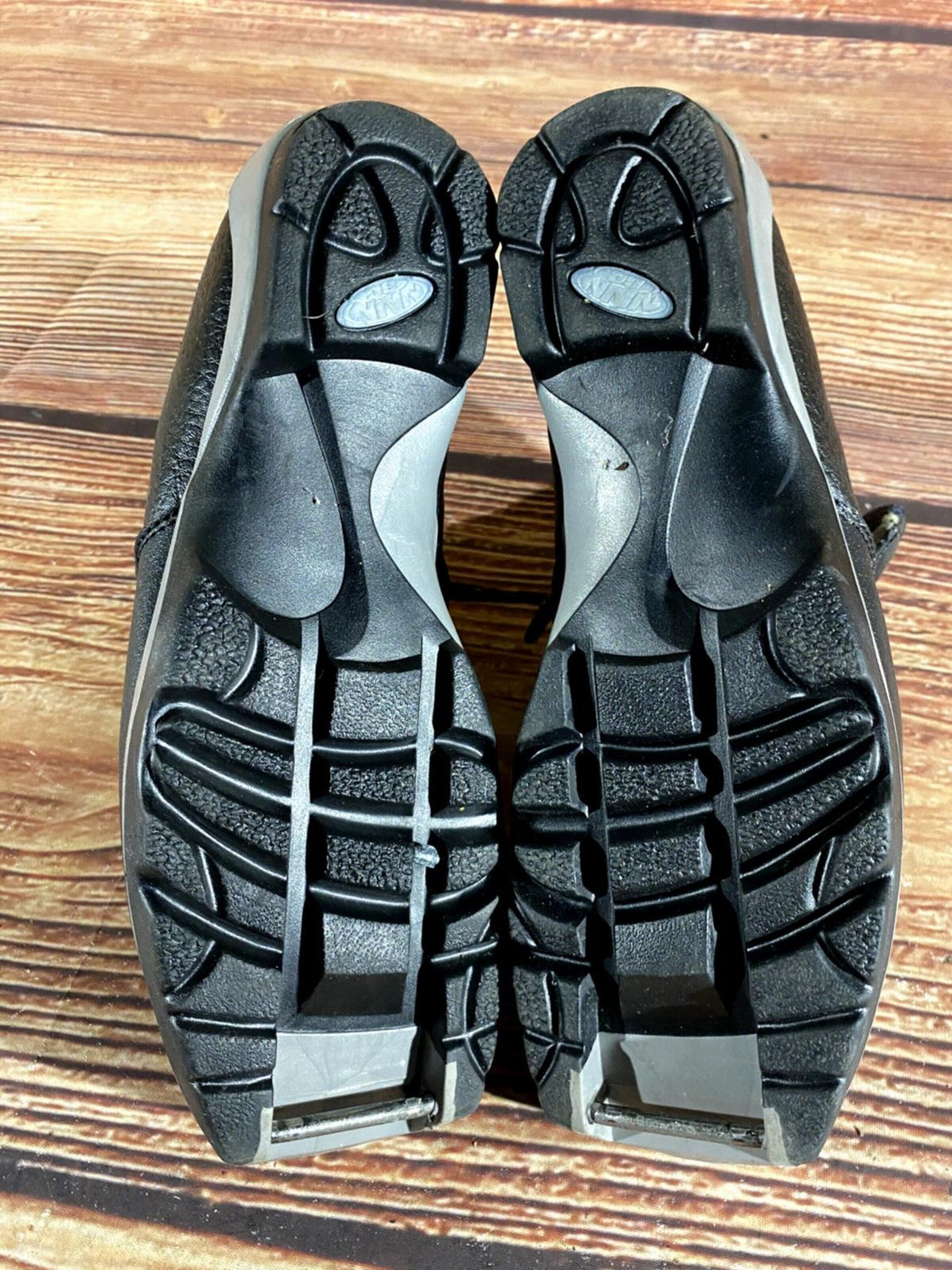 JETTE Back Country Nordic Cross Country Ski Boots Size EU41 US8 NNN BC 1845
