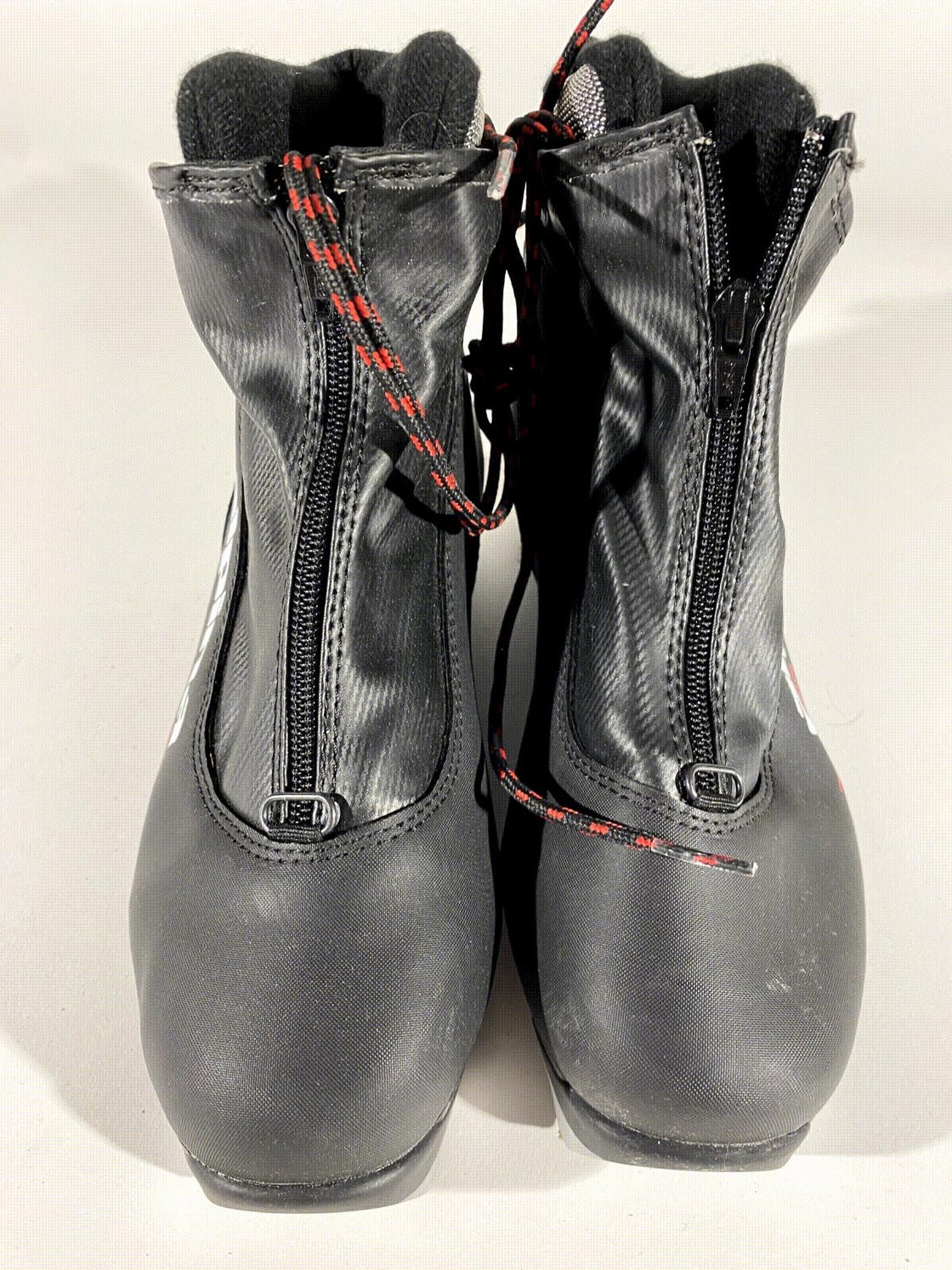 Alpina T5 Plus Nordic Cross Country Ski Boots Size EU38 US6 NNN bindings 3161