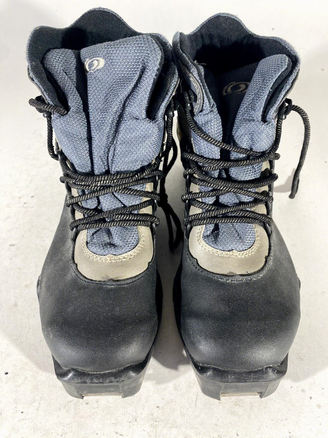 Salomon Touring Nordic Cross Country Ski Boots Size EU38 US6.5 SNS Profil 2023