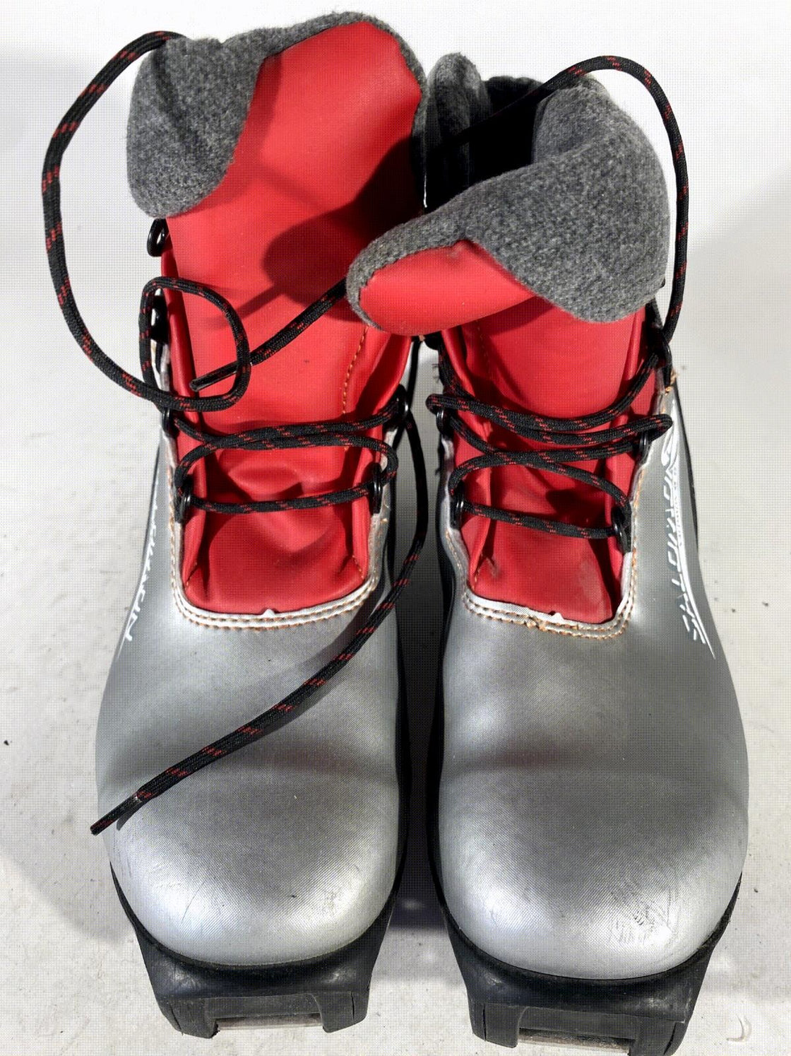 SALOMON Classic Nordic Cross Country Ski Boots Size EU37 1/3 US5 SNS Profil 2008